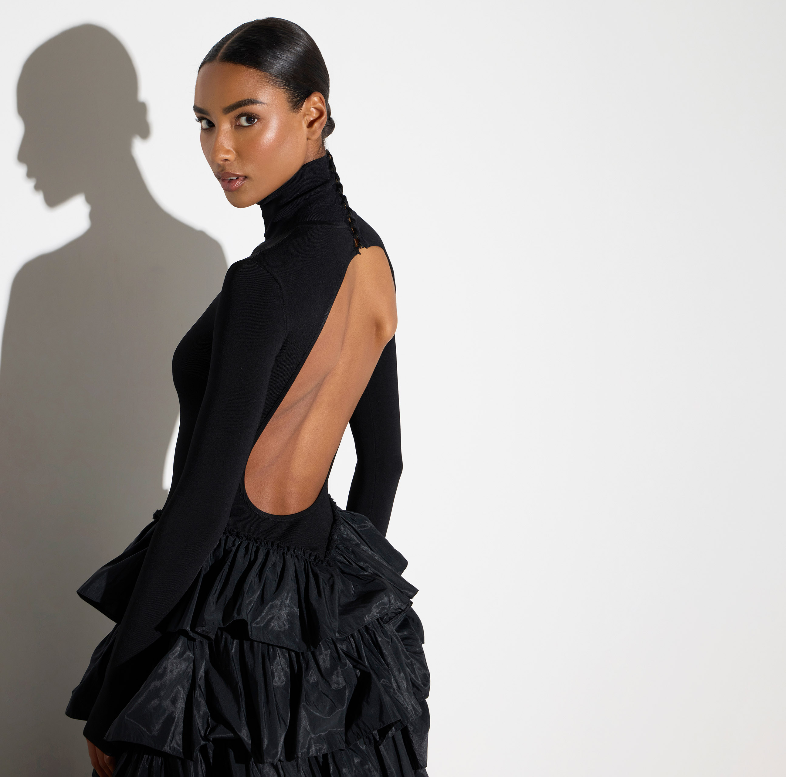 Red Carpet knit dress with flounces, image 5 of 7