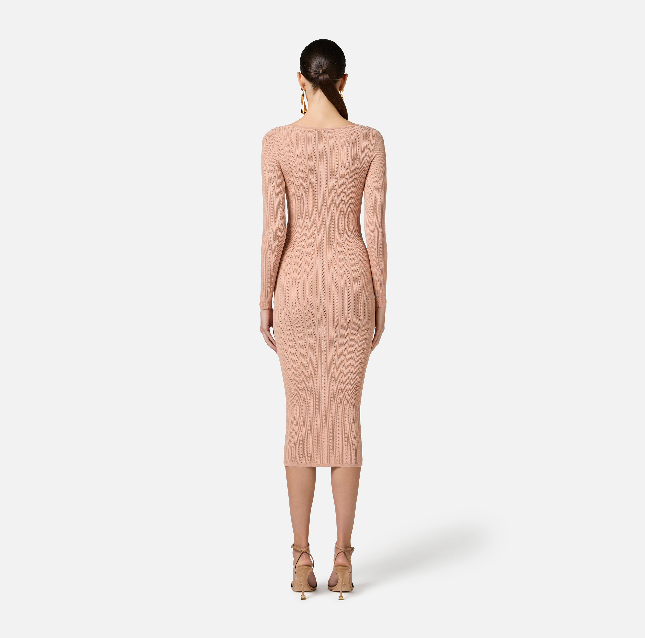Dress in ribbed knit fabric with decorative buttons