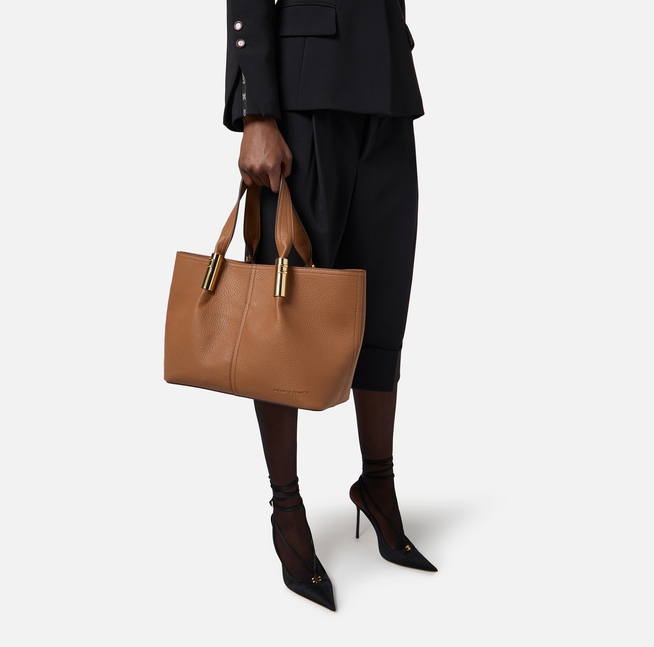 トートバッグ Elisabetta Franchi MEDIUM LOGO TOTE BAG Medium tote bag with logo details | Elisabetta Franchi