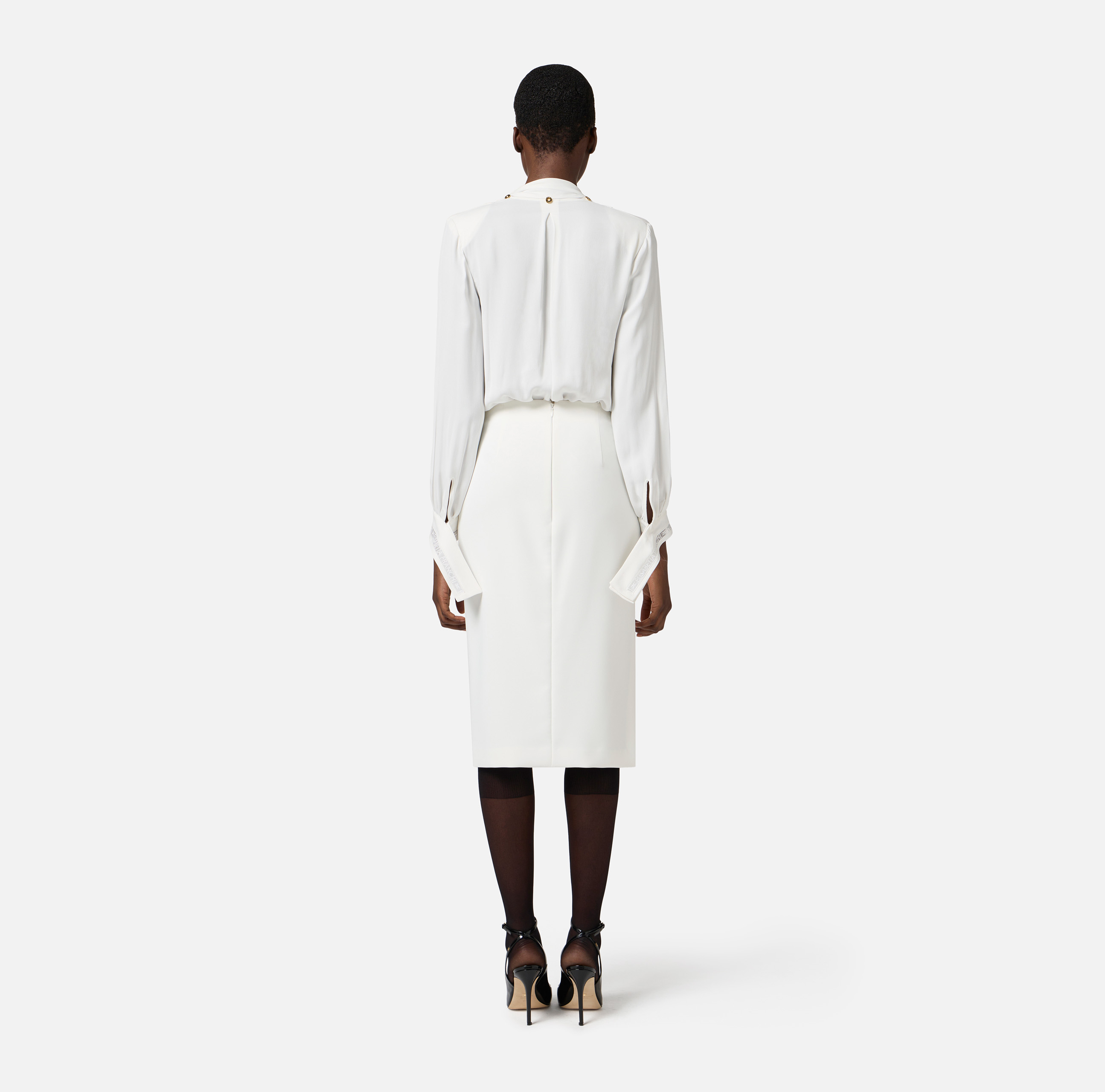Skirt in lightweight double-layer crêpe fabric with jewel