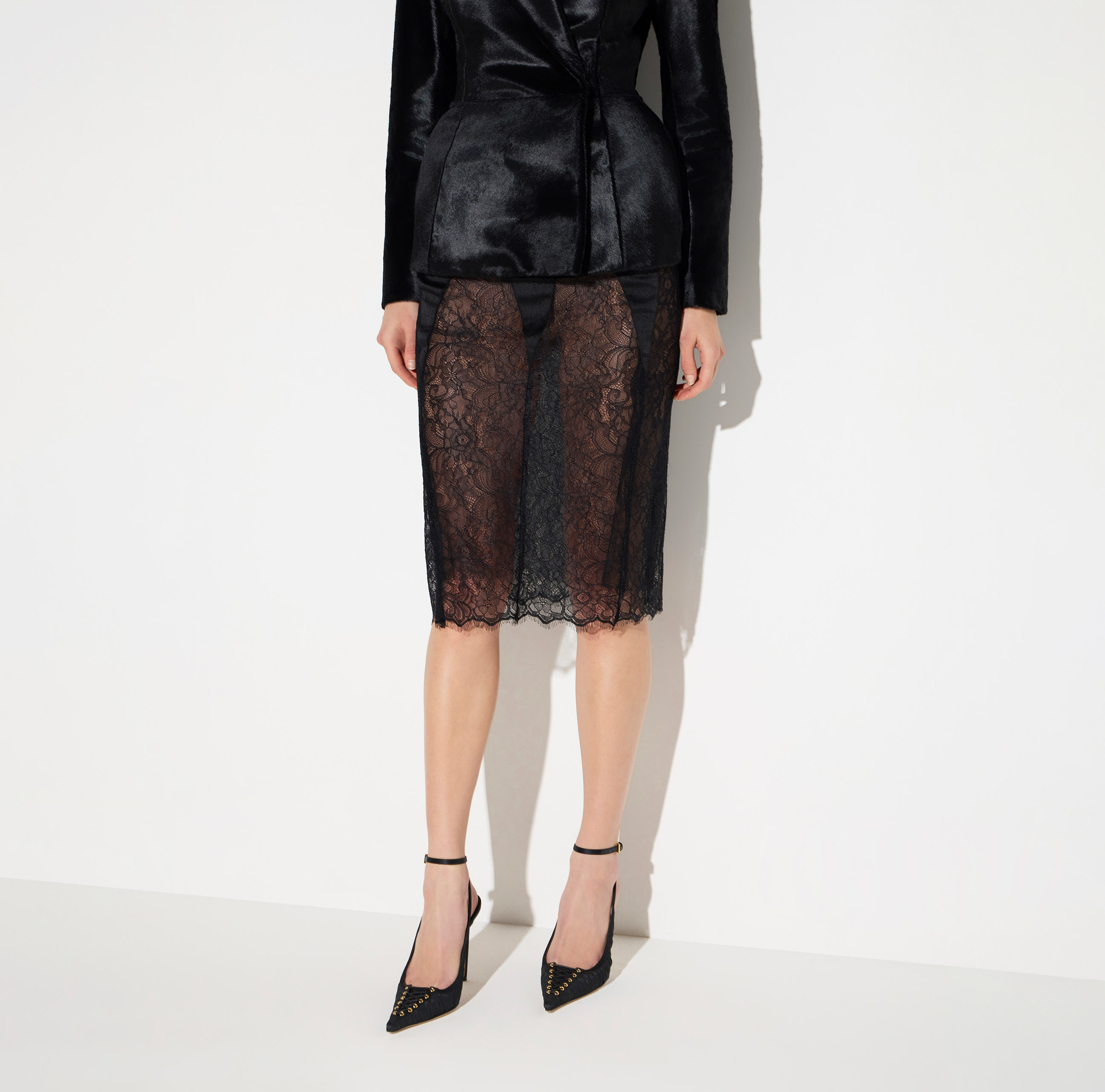 Skirt in floral lace | Elisabetta Franchi