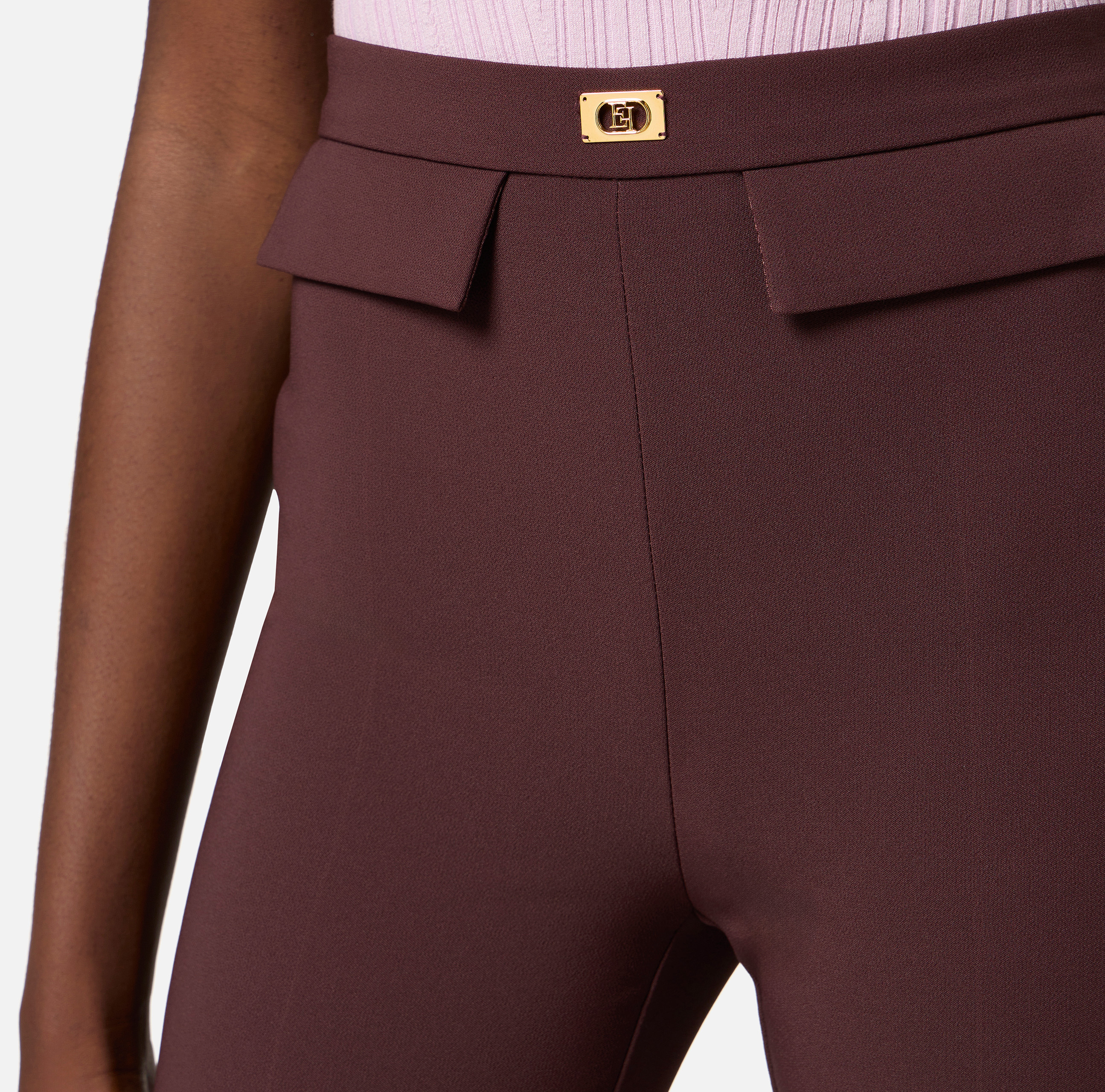 Crêpe slim-fit trousers with logo plaque | Elisabetta Franchi