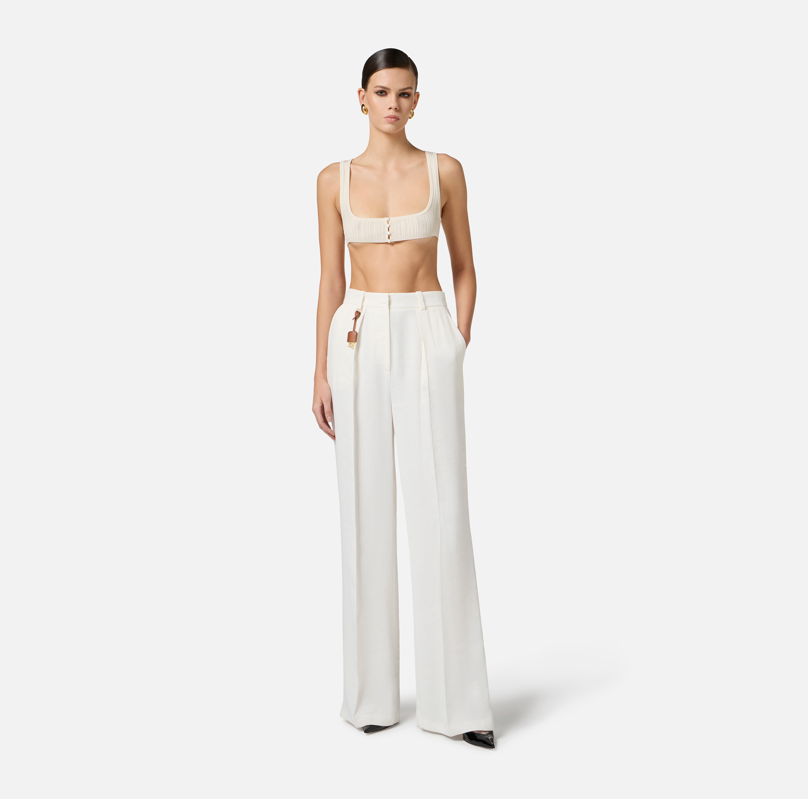 パンツ ELISABETTA FRANCHI Woman Pants White PA097 360 ELISABETTA FRANCHI PA02036E2 360 Trousers