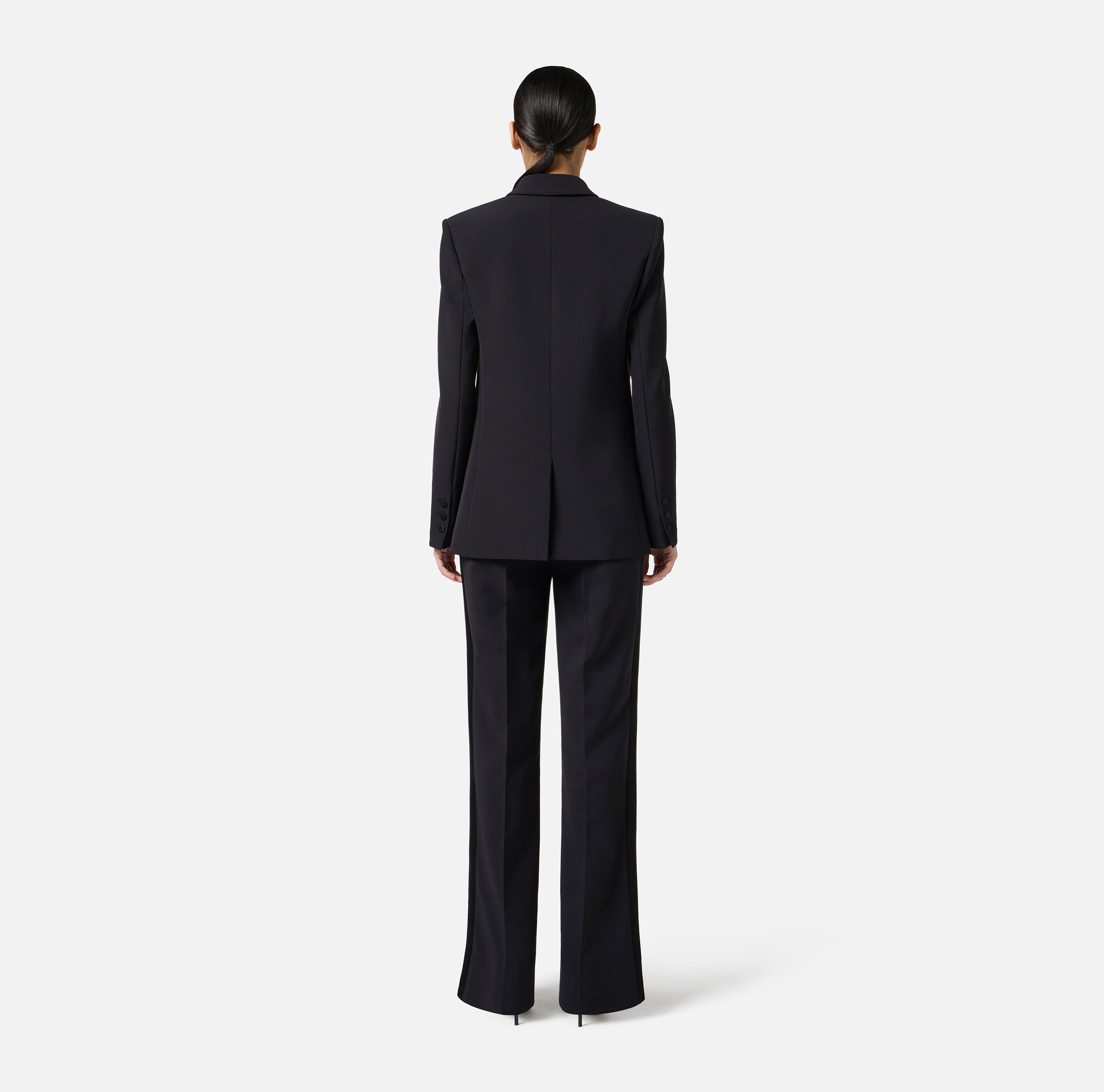 パンツ ELISABETTA FRANCHI LIGHT CREPE TROUSERS WITH TUXEDO DETAIL Trousers in lightweight crêpe fabric with tuxedo details