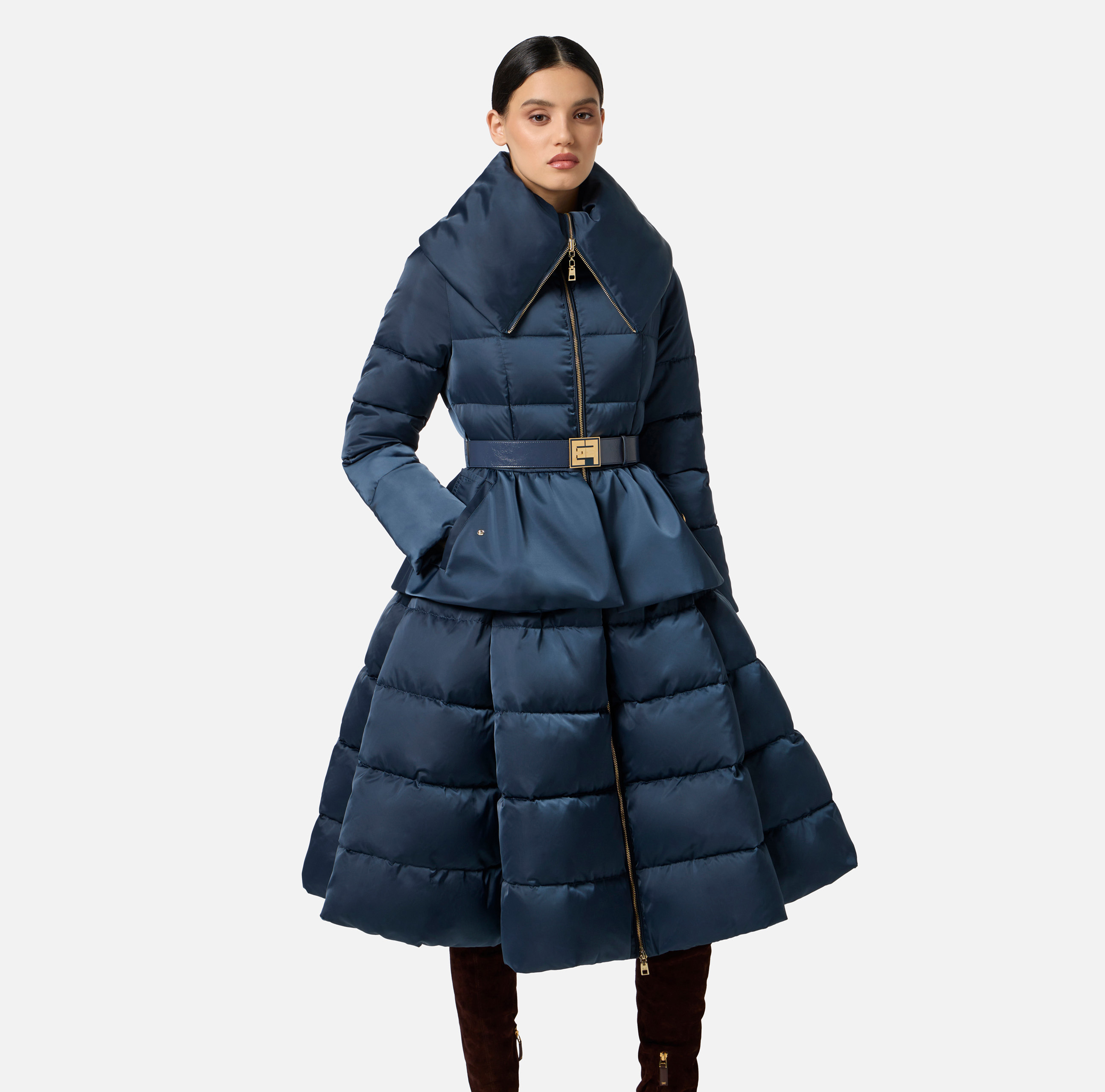 ELISABETTA FRANCHI サーキュラースカート付 ダウンジャケット Down jacket in voile fabric with circle skirt | Elisabetta