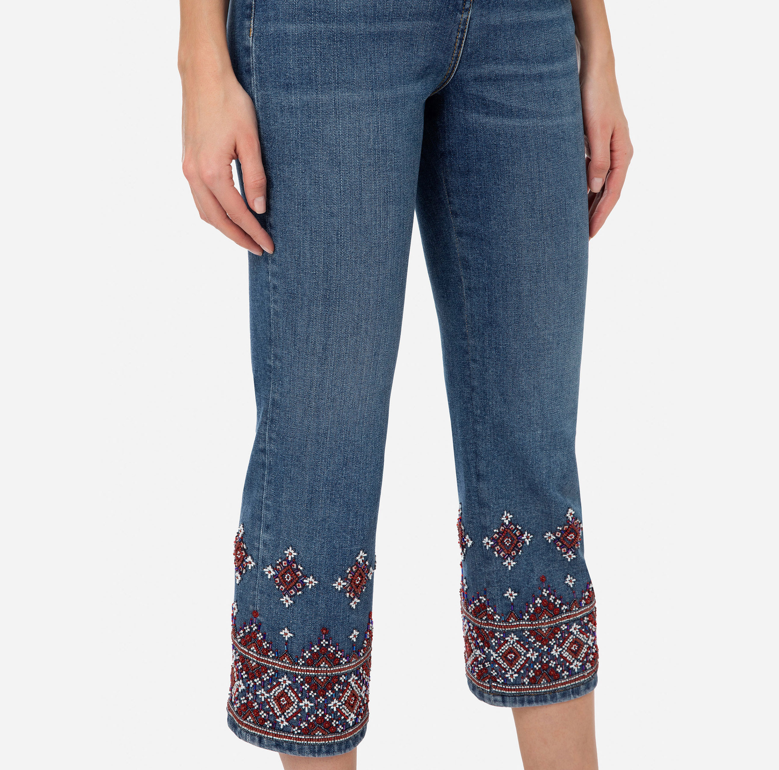 Five-pocket jeans with ethnic embroidery