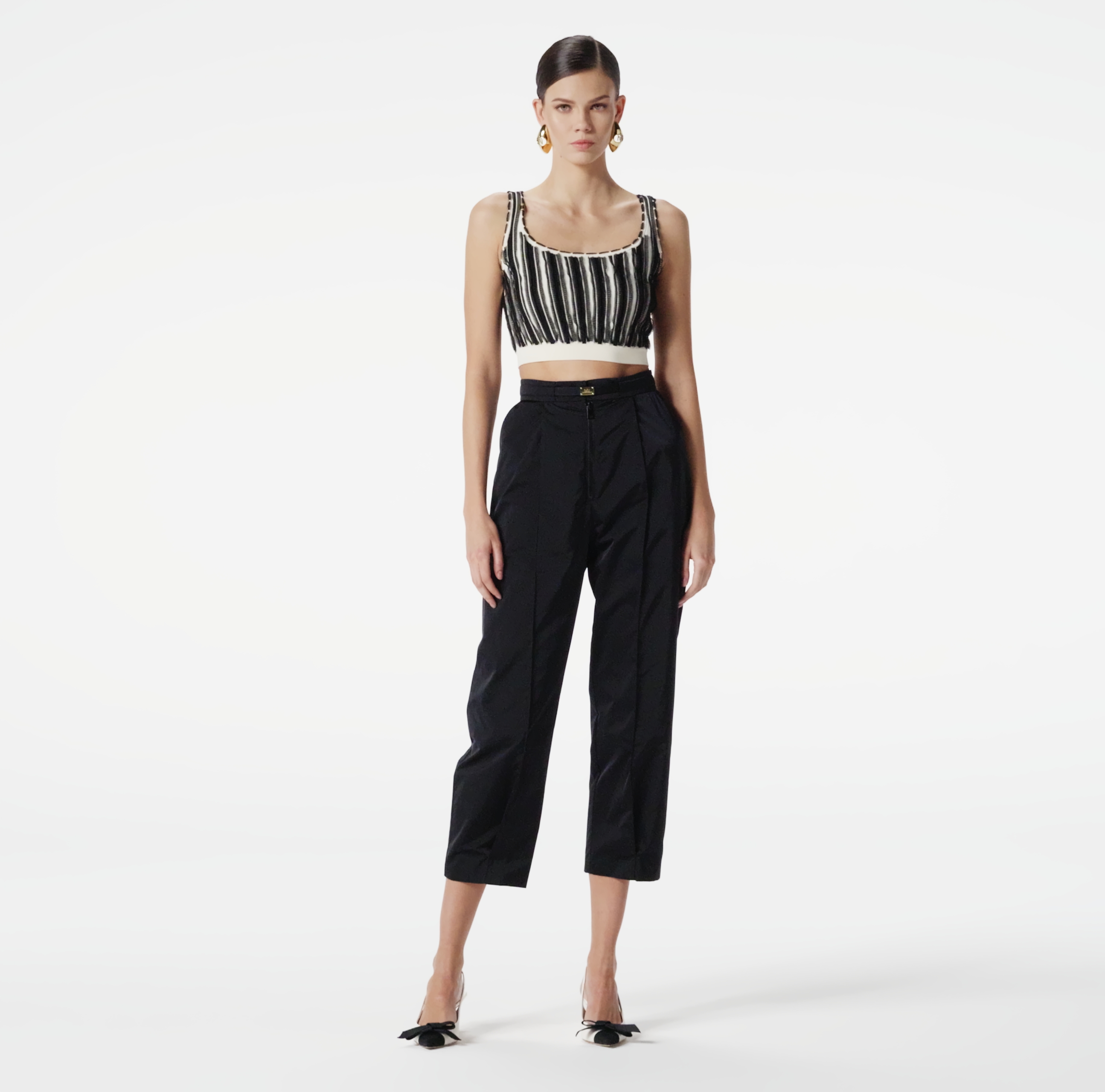 【25SS】 ELISABETTA FRANCHI ロゴ スリム クレープパンツ 2色 25SS】 ELISABETTA FRANCHI ロゴ スリム クレープパンツ 2色
