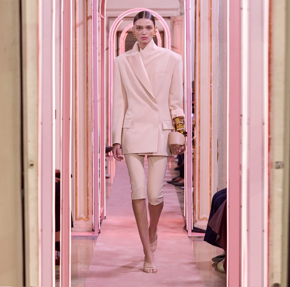 Jacket in lightweight crêpe and satin | Elisabetta Franchi