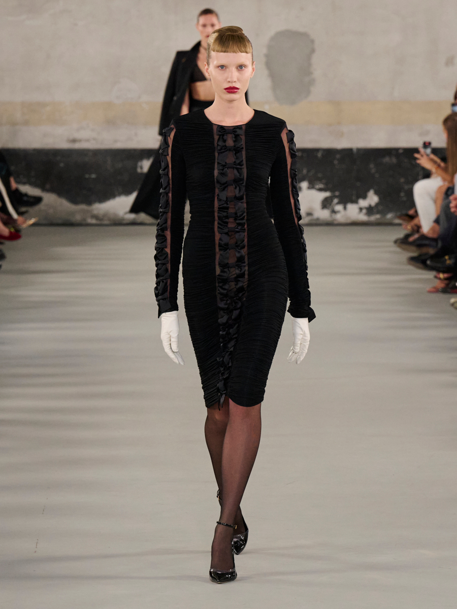 SS25 LOOK 2 - Elisabetta Franchi