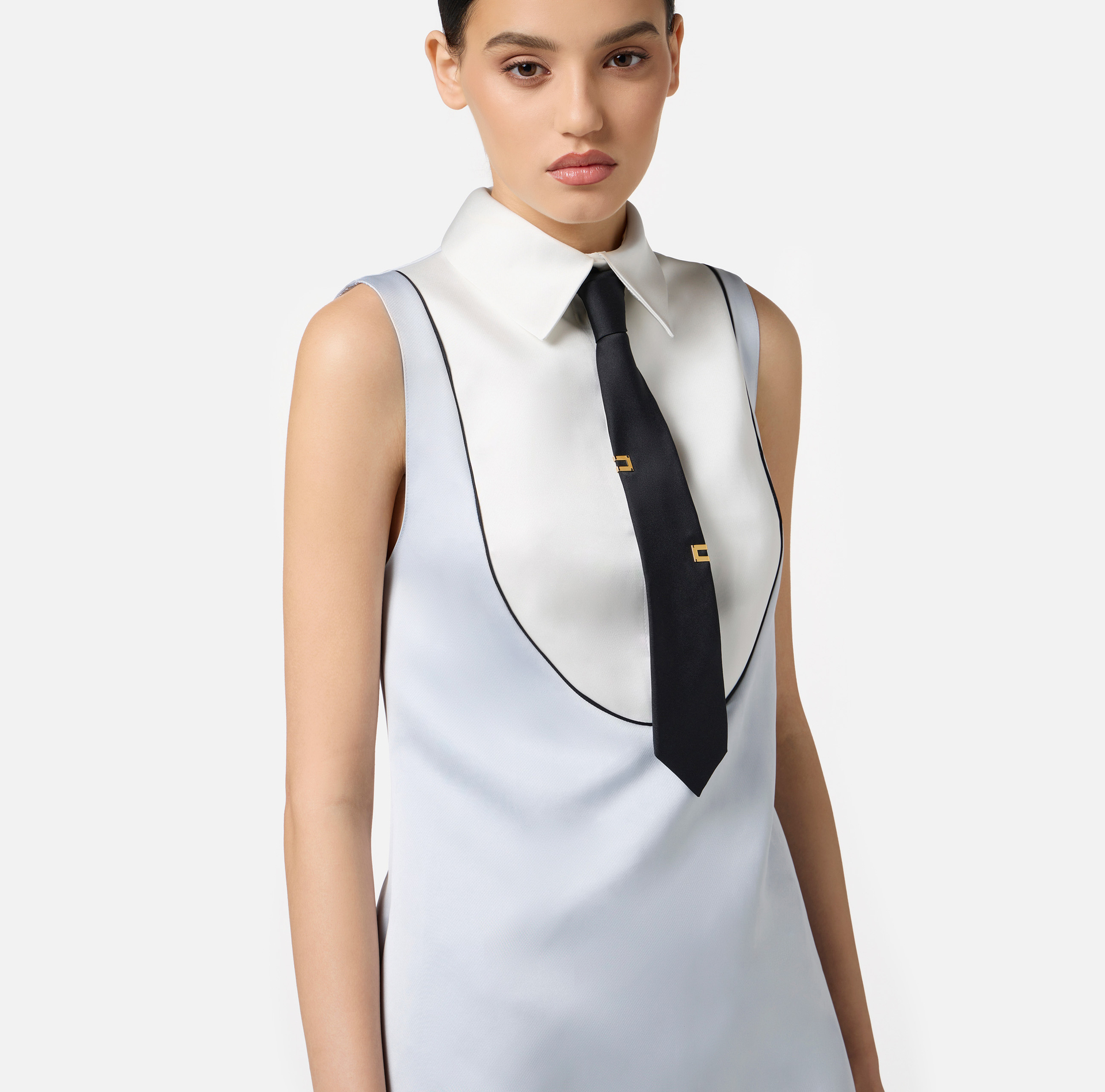 Mini-robe en duchesse avec cravate - Elisabetta Franchi