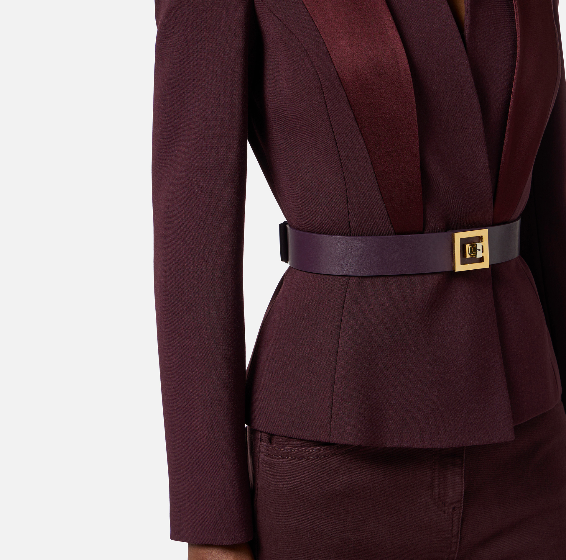 Veste en crêpe avec revers en satin - Elisabetta Franchi