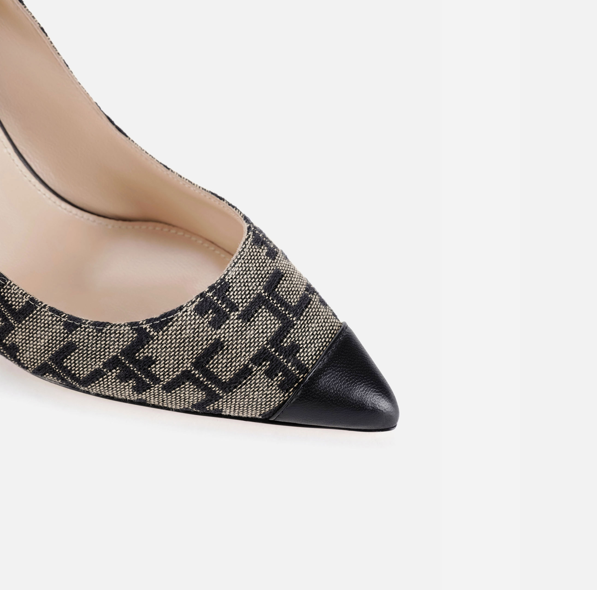 Monogram Decolleté - Elisabetta Franchi