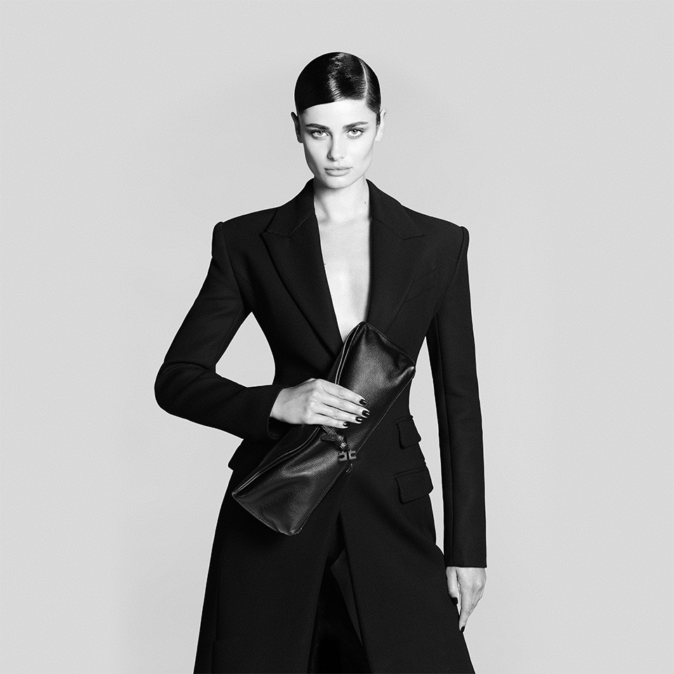 Elisabetta Franchi presenta la nuova campagna FW24