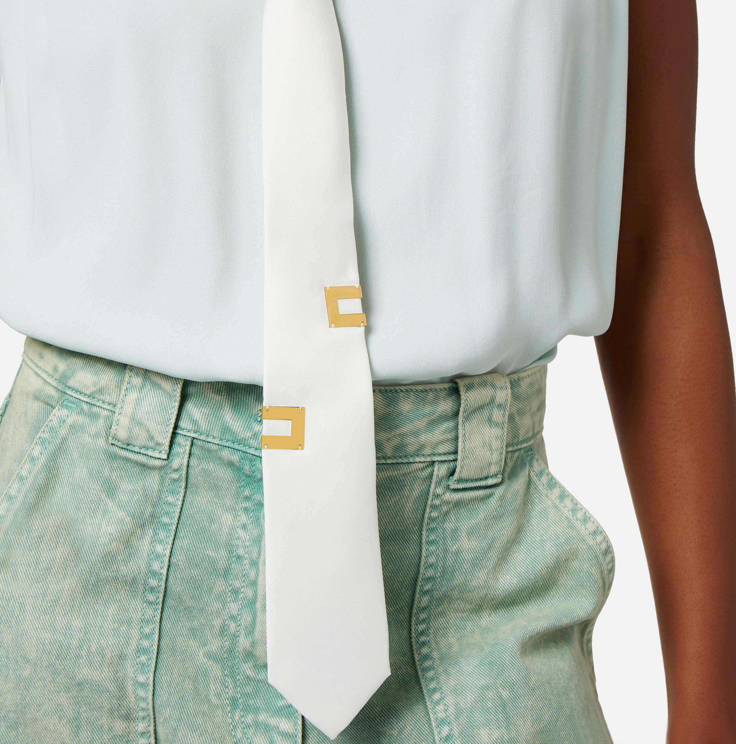 Camicia svasata in georgette di viscosa con cravatta lettering - Elisabetta Franchi