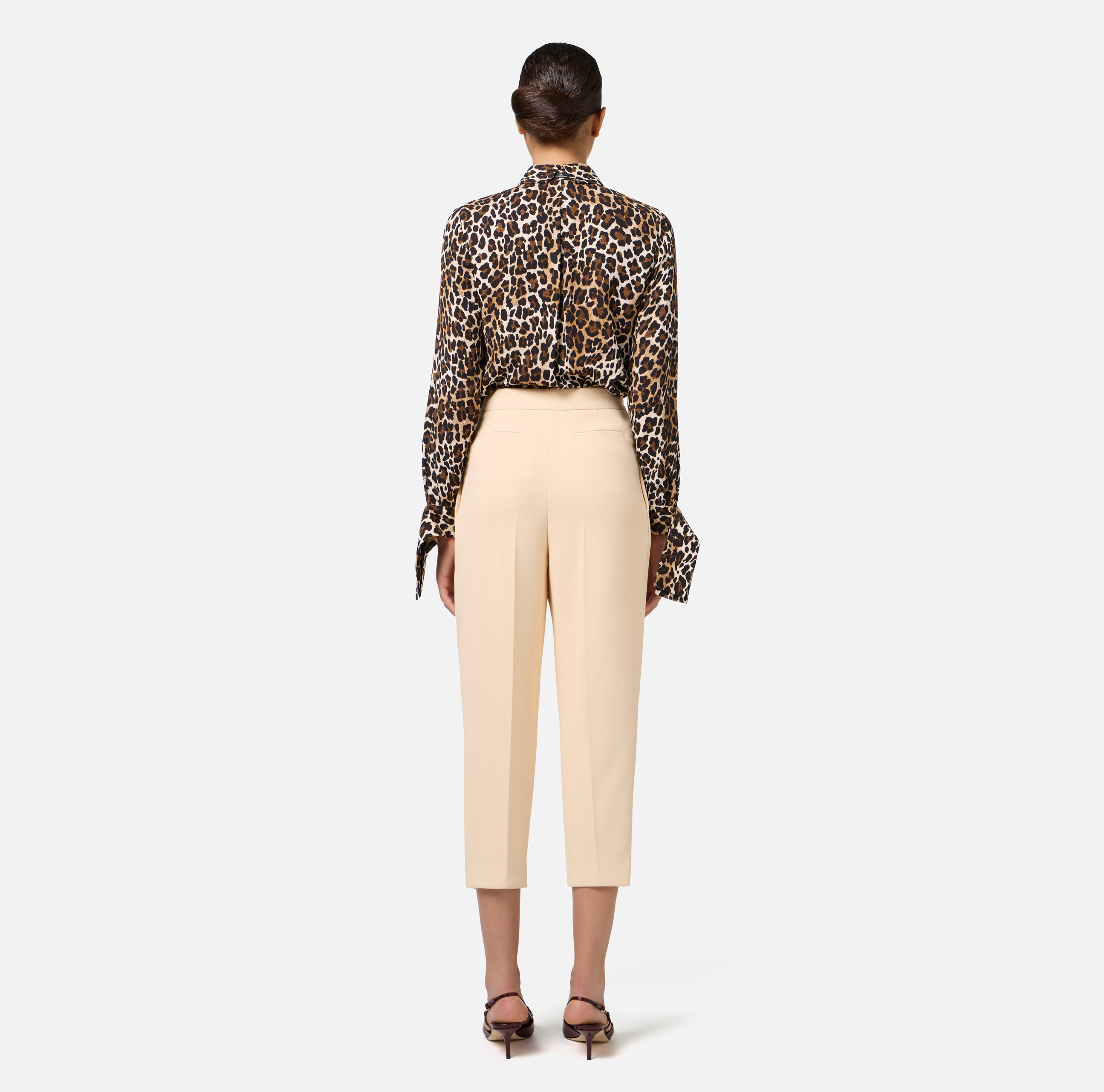 Pantalone cropped in crêpe con pinces - Elisabetta Franchi