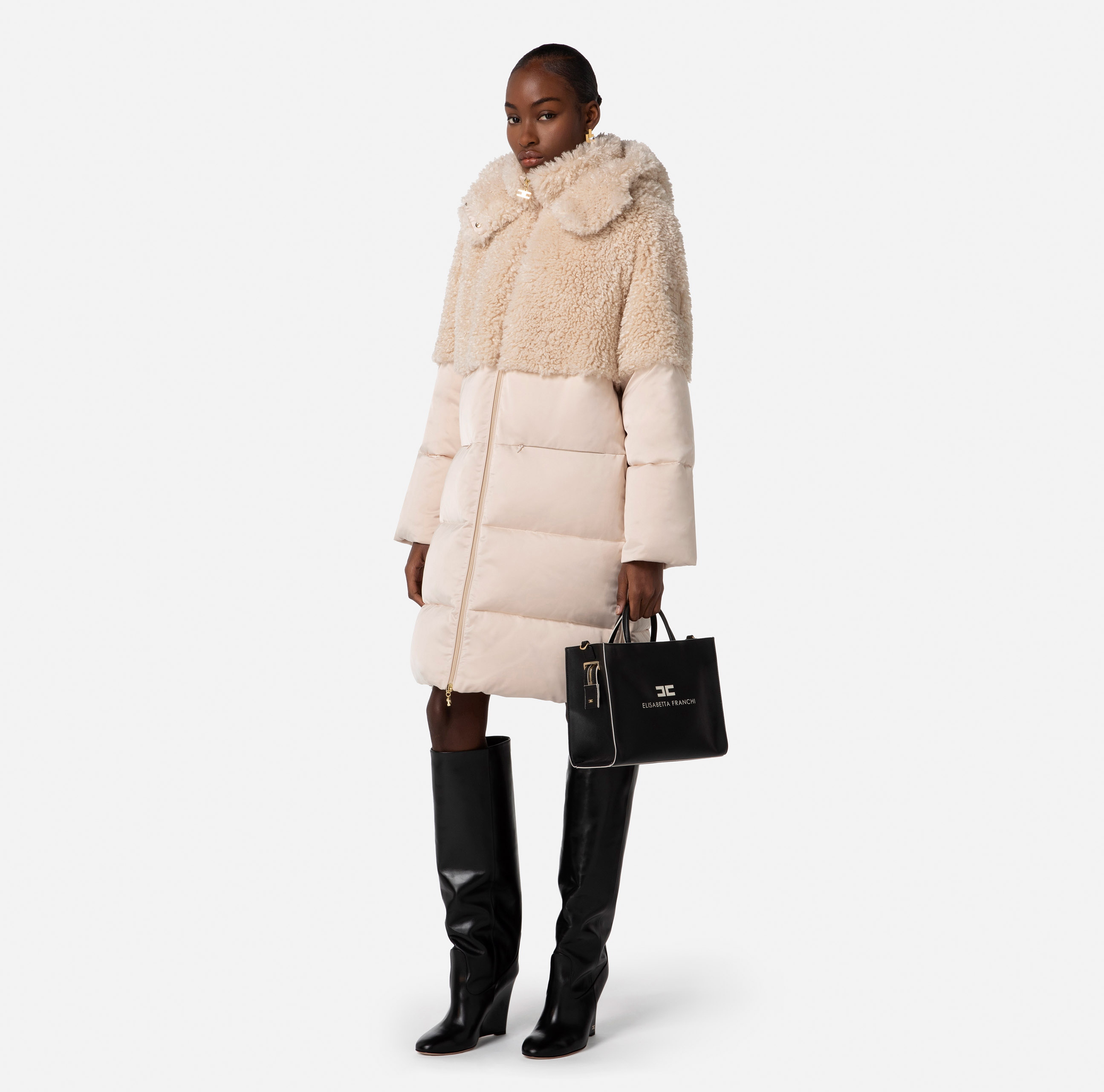 Oversized down jacket in satin voile with soft effect fabric - Elisabetta Franchi