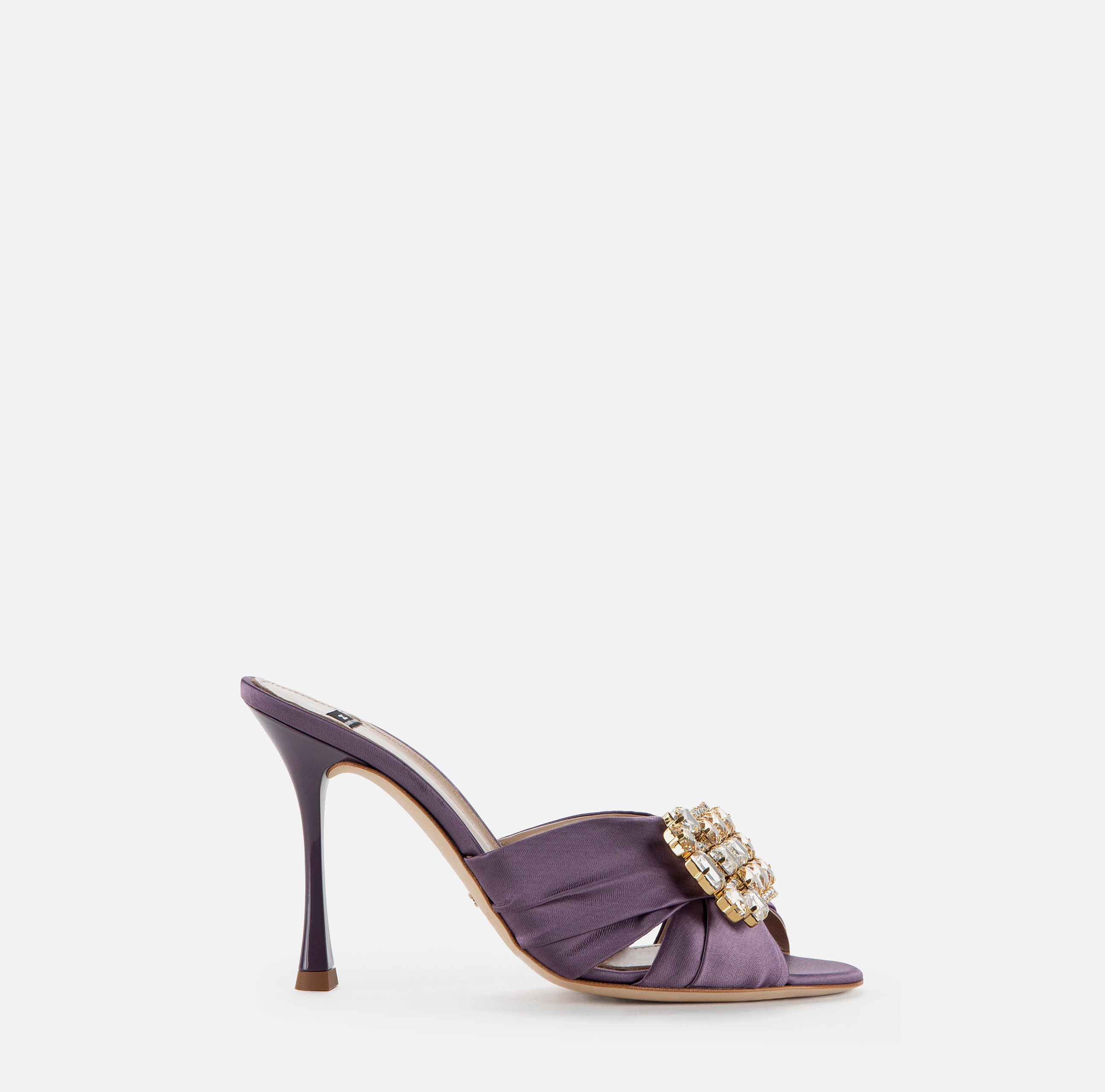 Wsuwane sandały z satyny i biżuteryjną ozdobą pośrodku - SCARPE - Elisabetta Franchi