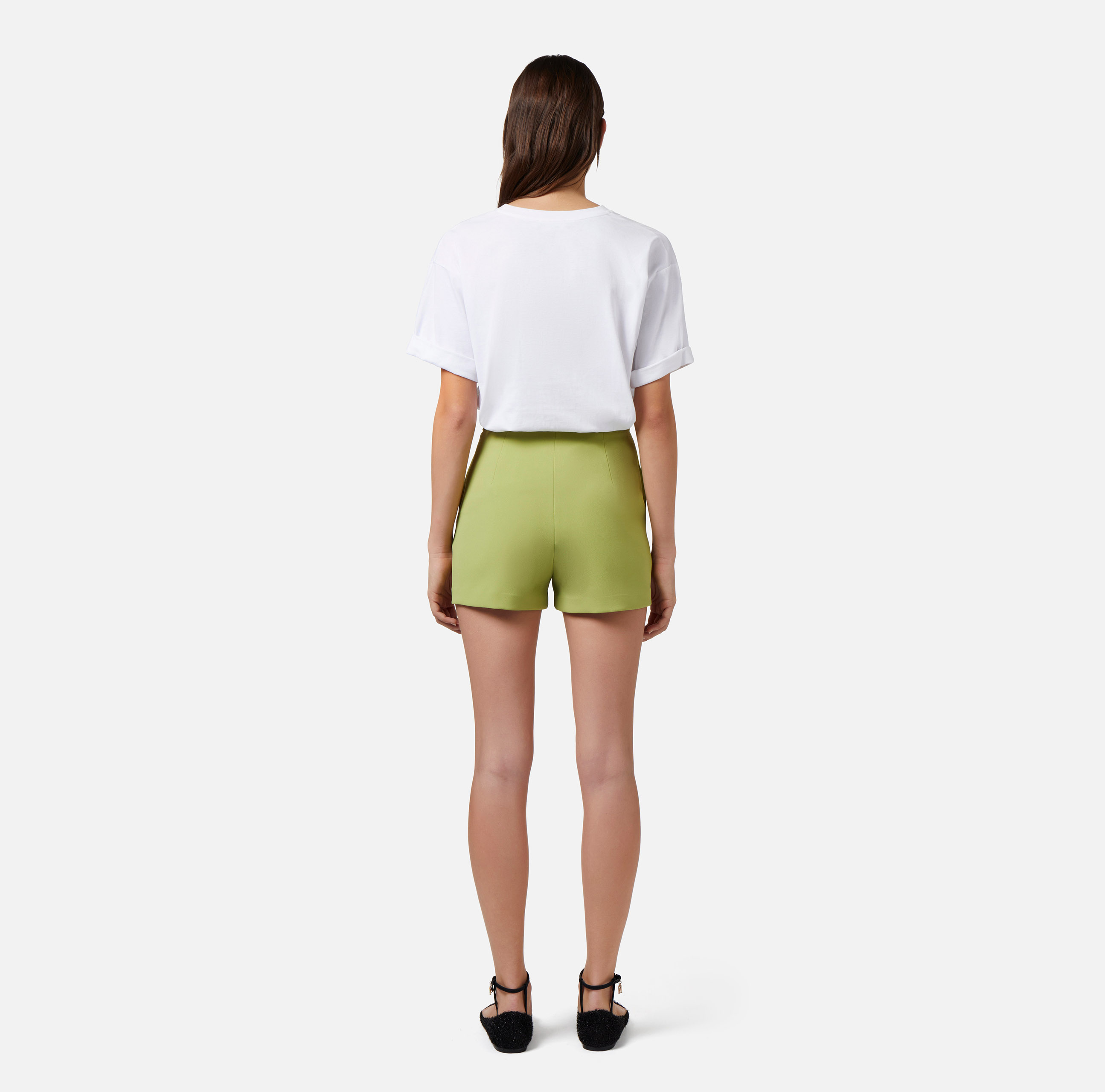Shorts in crêpe fabric with logo plaque - Elisabetta Franchi